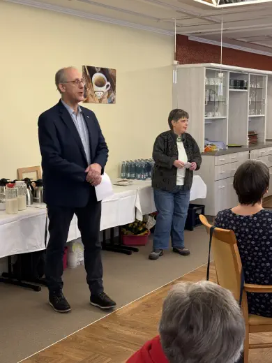 Neujahrsempfang 2026 Hospiz-Stiftung 1 Dirk Ohlmer und Annette Hartmann, Begrüßung beim Neujahrsempfang 2026